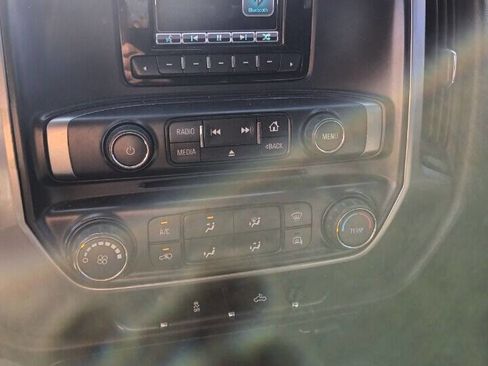 Used 2015 Chevrolet Silverado 2500 LT image 13