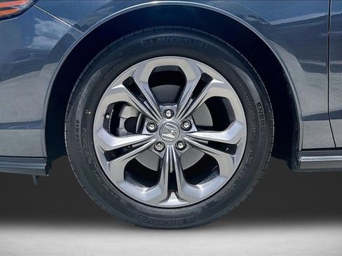 Used 2024 Honda Accord EX image 10