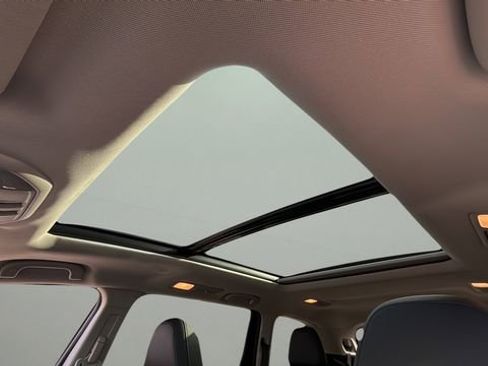 Used 2024 Subaru Ascent Onyx Edition image 19