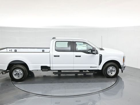 New 2026 Ford F350 XL w/ XL Chrome Package RWD image 40