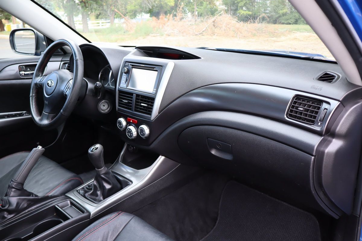 Used 2014 Subaru Impreza WRX Limited w/ Navigation System Package AWD/4WD image 17