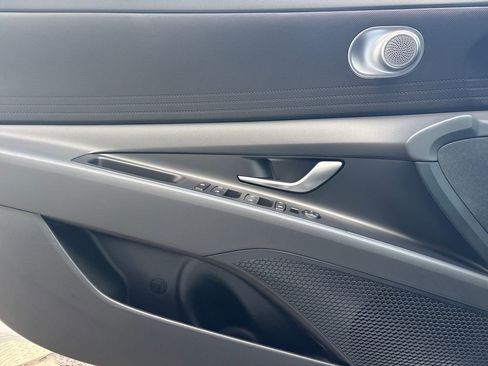 New 2026 Hyundai Elantra SE image 11