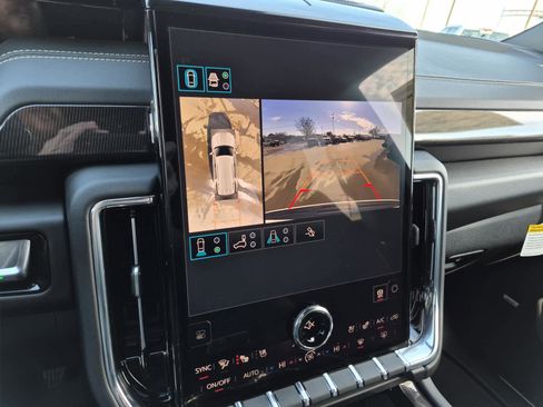 New 2026 GMC Yukon Elevation w/ Elevation Premium Package image 25