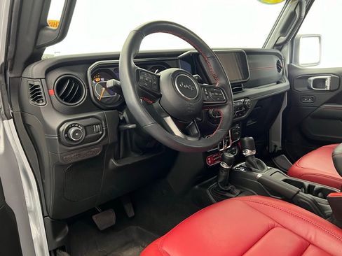 Used 2024 Jeep Wrangler Unlimited Rubicon 392 AWD/4WD image 23