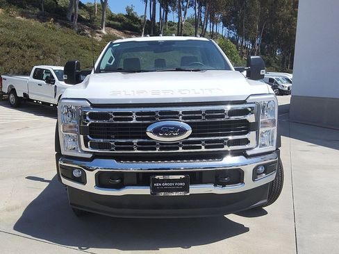 New 2026 Ford F550 2WD Regular Cab Super Duty image 21