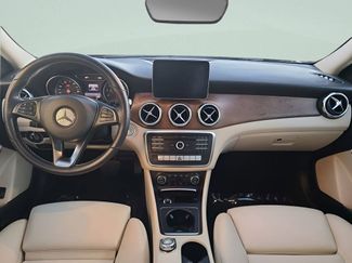 Used 2019 Mercedes-Benz GLA 250 video 2