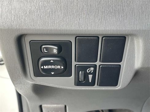 Used 2010 Toyota Prius Three image 15