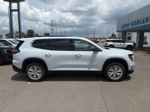 New 2026 GMC Acadia Elevation w/ Elevation Premium Package AWD/4WD image 7