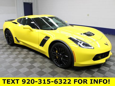 Used 2018 Chevrolet Corvette Z06 image 2
