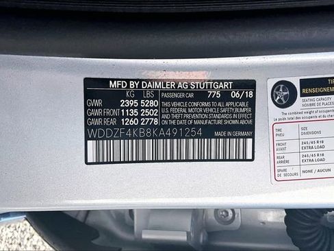Used 2019 Mercedes-Benz E 300 4MATIC image 6