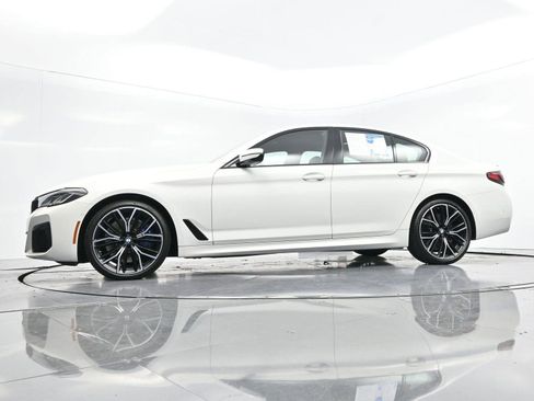Used 2023 BMW 540i w/ M Sport Package image 46