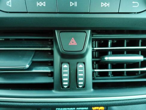 Used 2022 Ford Escape S image 35