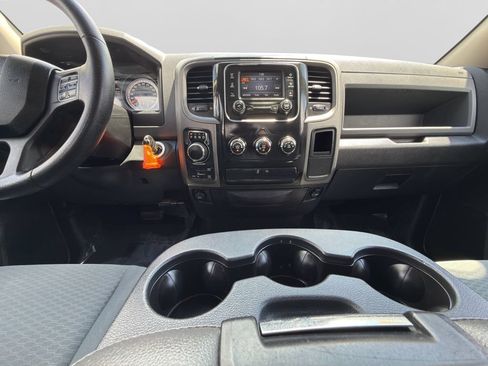 Used 2015 RAM 1500 Express AWD/4WD image 15