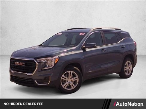 Certified 2024 GMC Terrain SLE w/ Driver Convenience Package FWD image 1