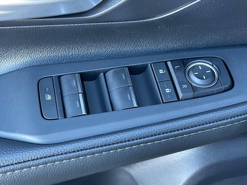 New 2026 Toyota Grand Highlander FWD image 11