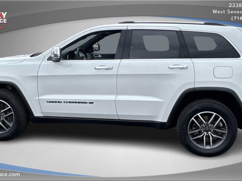 Used 2022 Jeep Grand Cherokee Limited image 8
