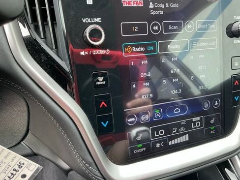 Certified 2025 Subaru Outback Premium w/ Popular Package #1A AWD/4WD image 21