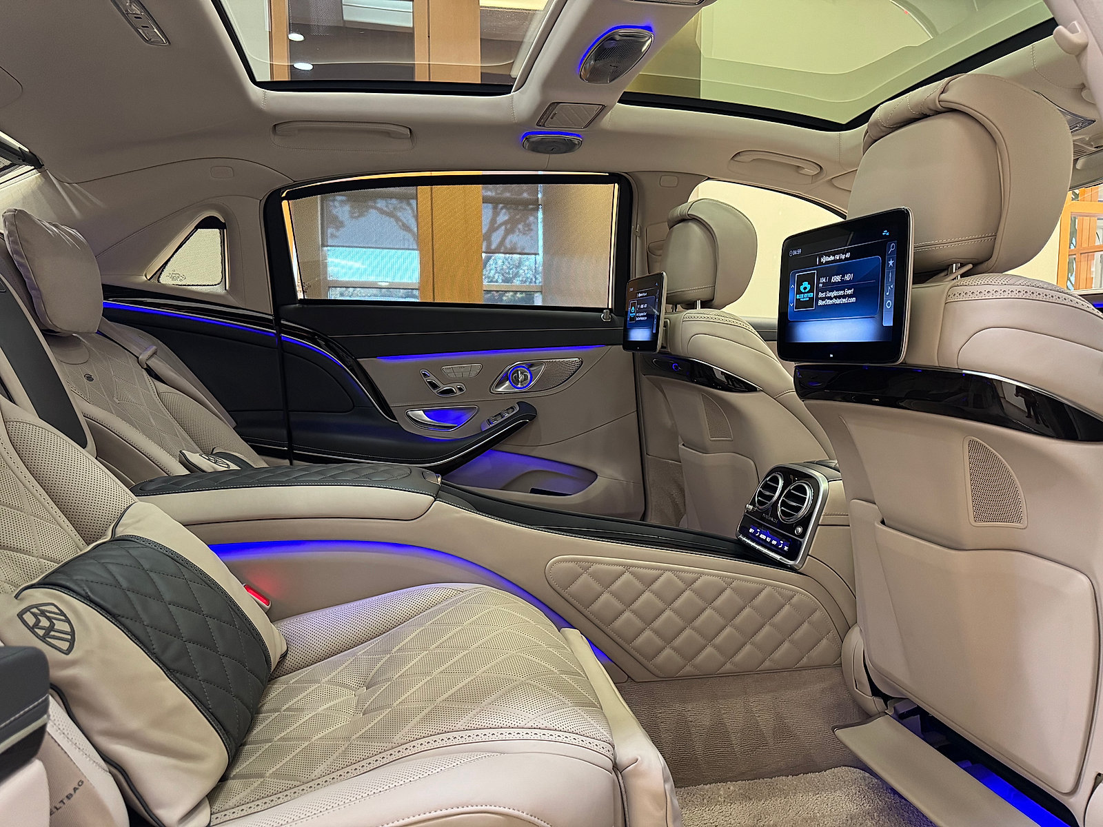 Used 2020 Mercedes-Benz Maybach S 650 image 11