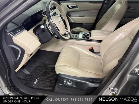 Used 2018 Land Rover Range Rover Velar R-Dynamic HSE AWD/4WD image 17