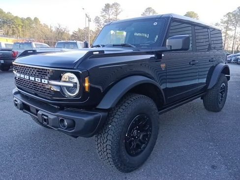 New 2025 Ford Bronco Badlands w/ Sasquatch Package AWD/4WD image 7