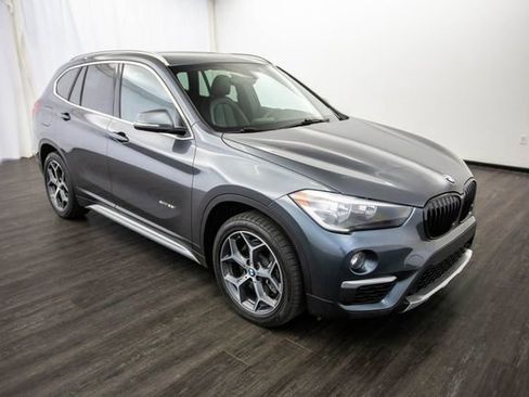 Used 2018 BMW X1 xDrive28i AWD/4WD image 2