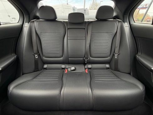 Used 2023 Mercedes-Benz C 300 4MATIC Sedan image 16