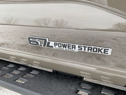 New 2026 Ford F250 XLT w/ XLT Premium Package image 4