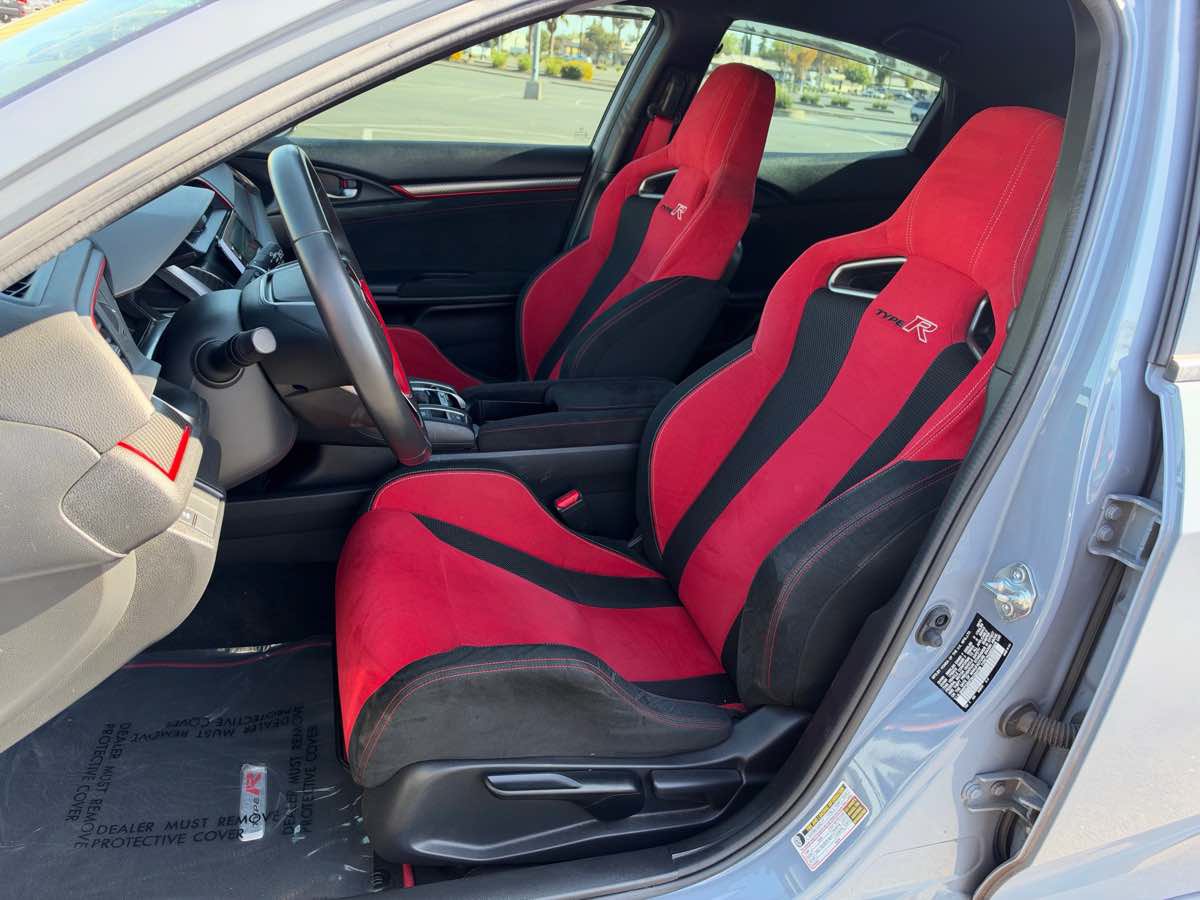 Used 2019 Honda Civic Type R image 14