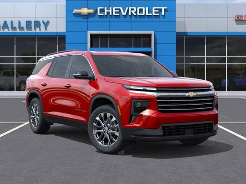 New 2026 Chevrolet Traverse LT w/ Sun and Wheel Package FWD image 8