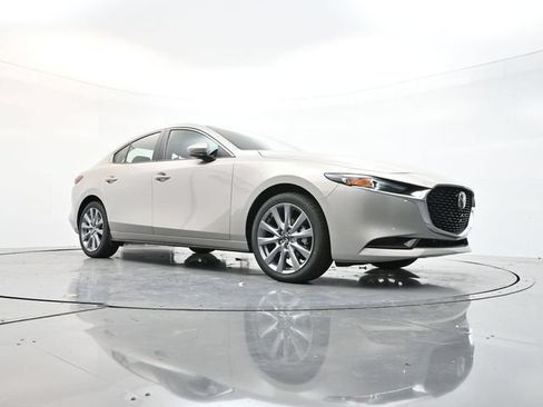 New 2026 MAZDA MAZDA3 2.5 S Sedan w/ Preferred Pkg FWD image 17