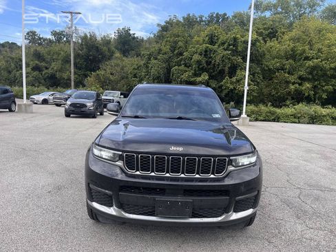 Used 2025 Jeep Grand Cherokee L Limited AWD/4WD image 2