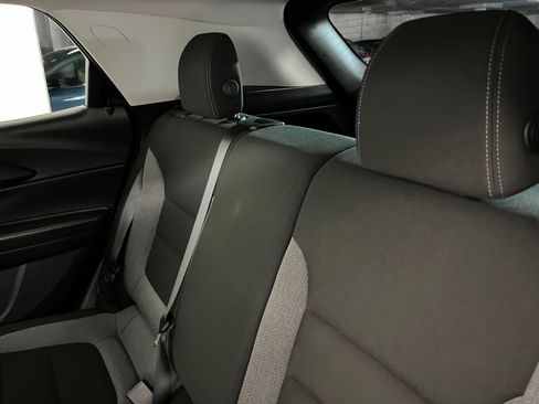 Used 2024 Chevrolet TrailBlazer LT FWD image 21