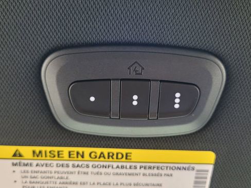 New 2026 Chrysler Pacifica Select image 29