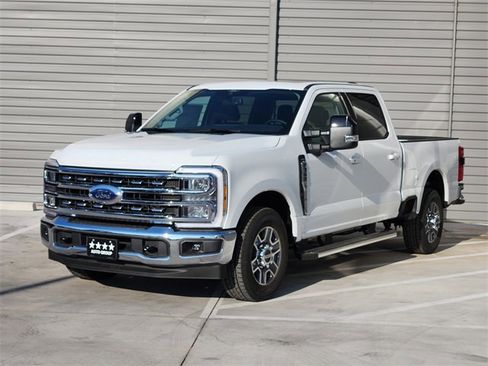 New 2026 Ford F350 Lariat image 2