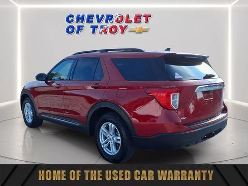 Used 2021 Ford Explorer XLT w/ Class III Trailer Tow Package AWD/4WD image 7