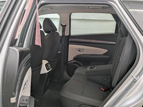 Used 2023 Hyundai Tucson SEL AWD/4WD image 10