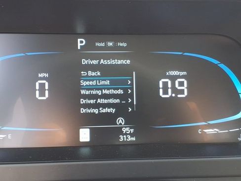 New 2026 Hyundai Elantra SE FWD image 13