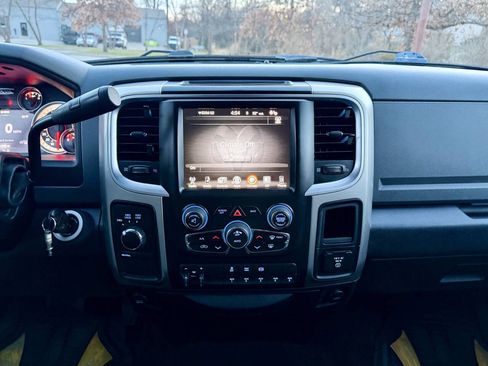 Used 2016 RAM 3500 SLT w/ Quick Order Package 29G SLT image 44