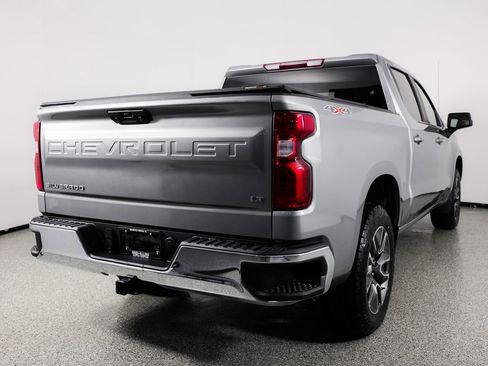 Used 2023 Chevrolet Silverado 1500 LT image 8
