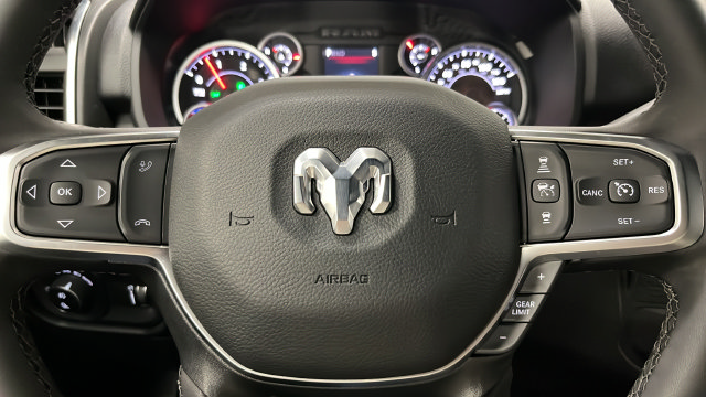 Used 2026 RAM 3500 Big Horn AWD/4WD image 16