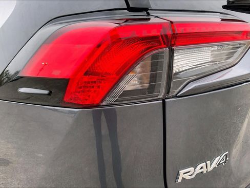 Used 2024 Toyota RAV4 XLE image 27