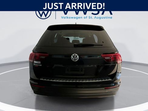 Used 2020 Volkswagen Tiguan S image 7