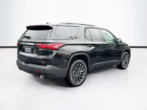 Used 2023 Chevrolet Traverse RS AWD/4WD image 9
