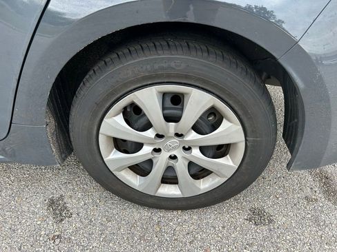 Used 2024 Toyota Corolla LE image 9