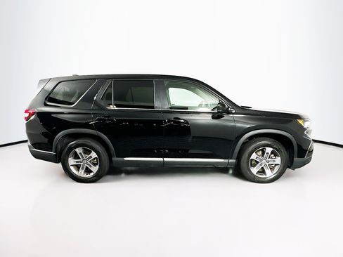 Used 2024 Honda Pilot EX-L image 10