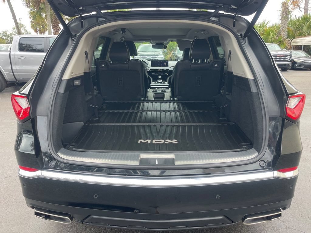 Used 2022 Acura MDX w/ Advance Package AWD/4WD image 5