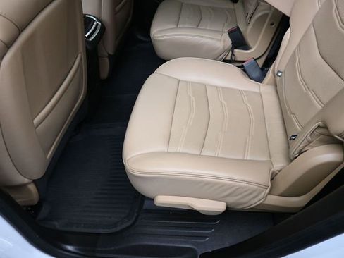 Used 2024 Cadillac XT6 Sport w/ LPO, Onyx Lite Package image 23