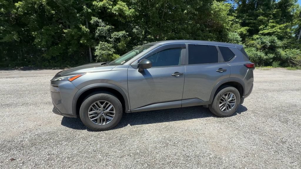 Used 2023 Nissan Rogue S AWD/4WD image 5