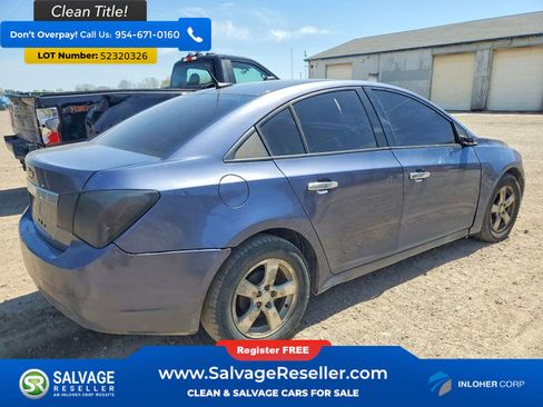 Used 2014 Chevrolet Cruze LS FWD image 4