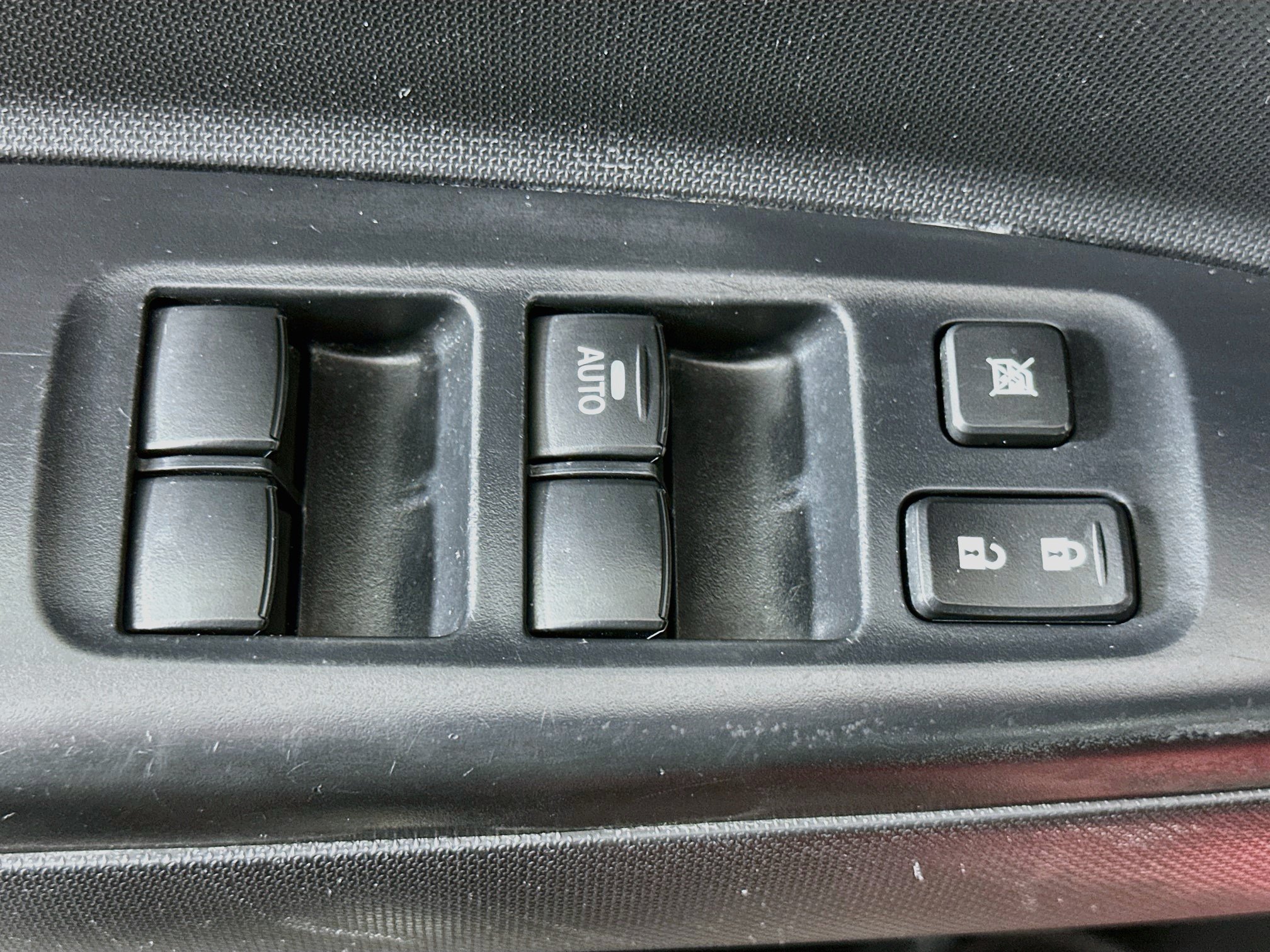 Used 2024 Mitsubishi Mirage ES FWD image 15